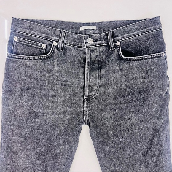 Dior Long Slim-Fit Jeans
Gray Cotton Denim - Picture 11 of 16